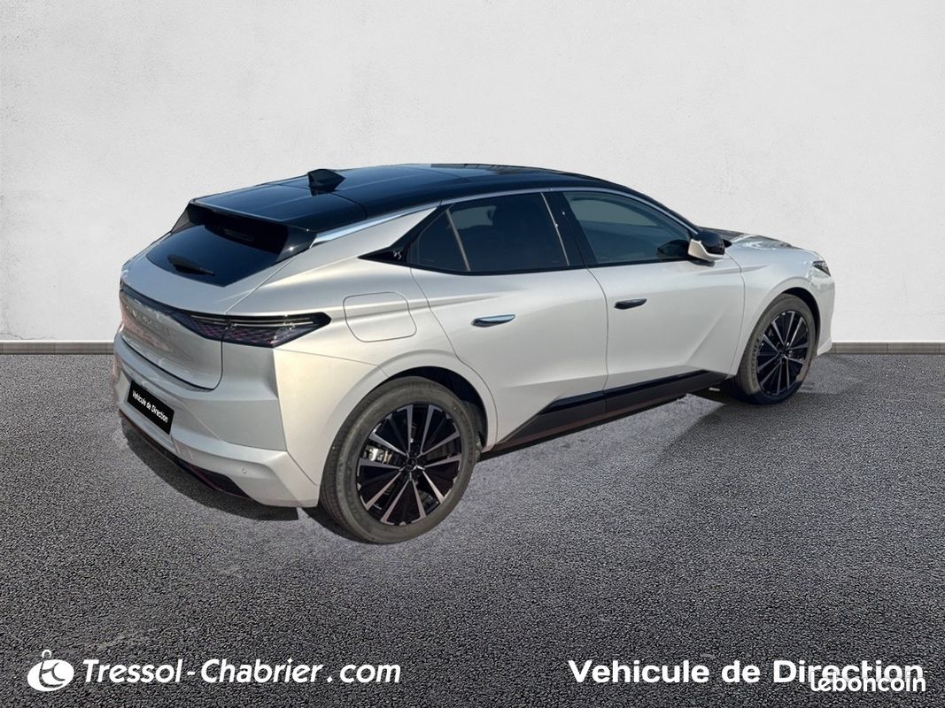 DS N°4 E-Tense Etoile - Alcantara (image 5)