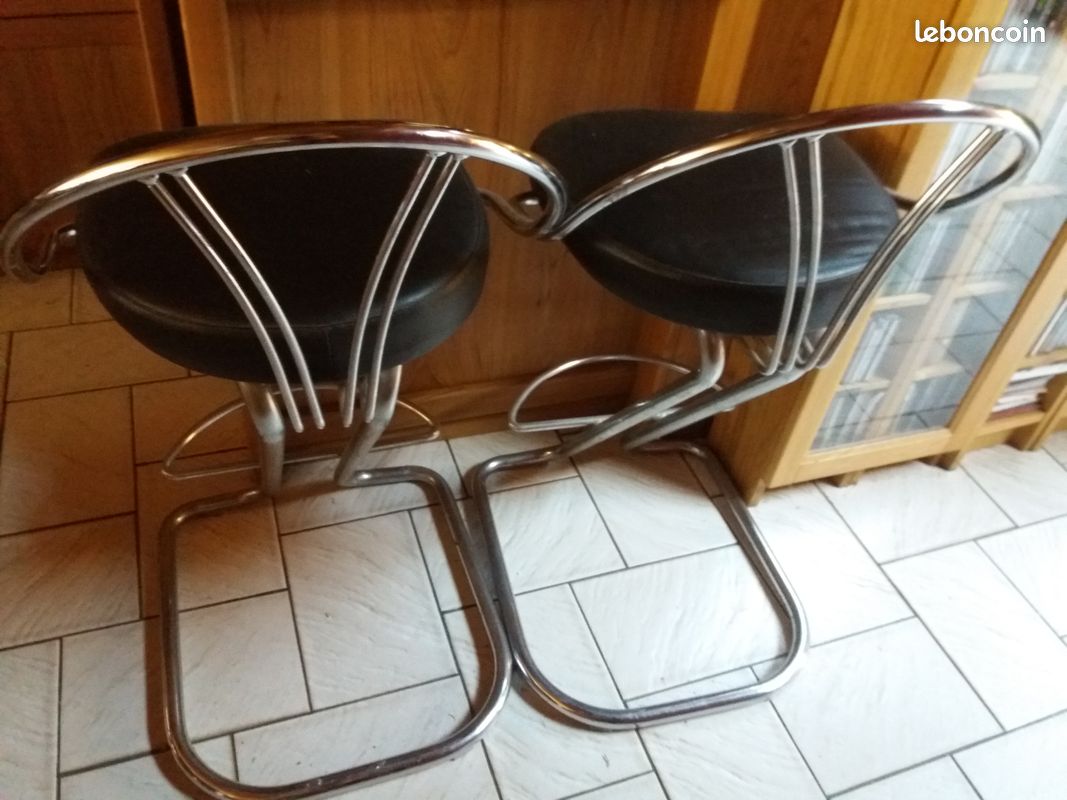 2 Tabourets de Bar avec appuis (image 1)