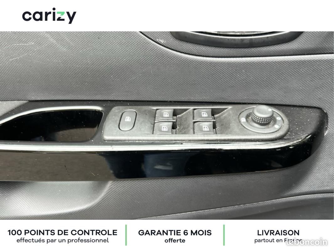 Renault Captur TCe 120 Intens EDC (image 28)