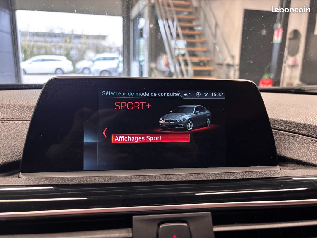 BMW SERIE 3 F30 LCI2 340i xDrive 326 ch BVA8 Sport Ultimate (image 33)