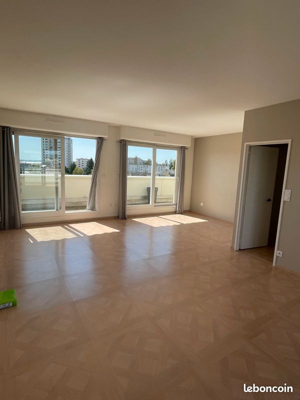 Appartement 3 pièces 96 m² · à Charleville-Mézières · 96,5 m² · 870 €/mois