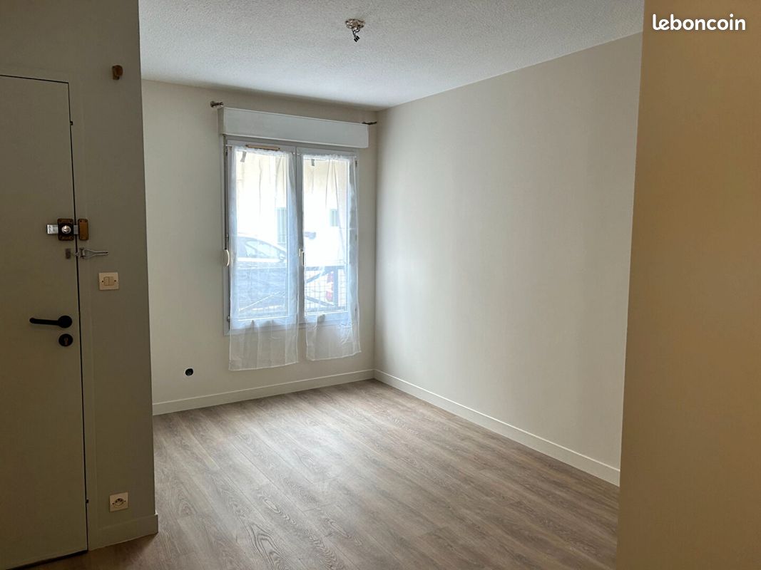 Appartement 1 pièce 25 m² · à Angers · 25 m² · 560 €