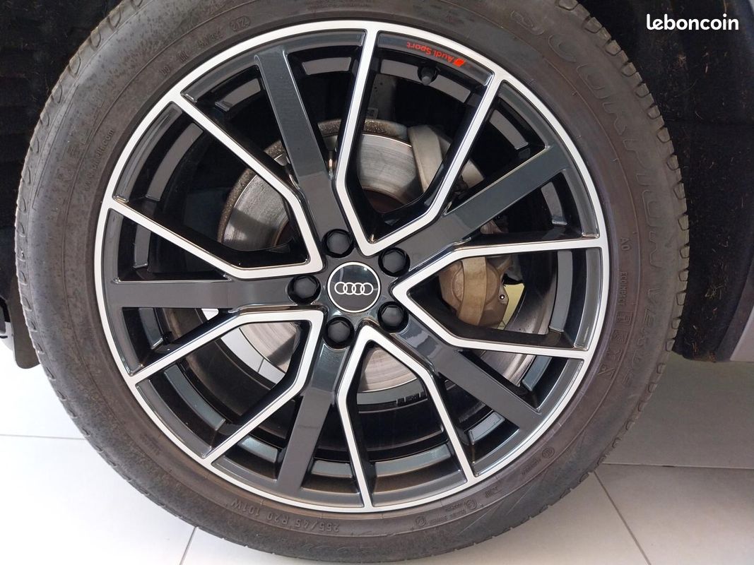AUDI Q5 Sportback 40 TDI 204 S tronic 7 Quattro S line (image 7)