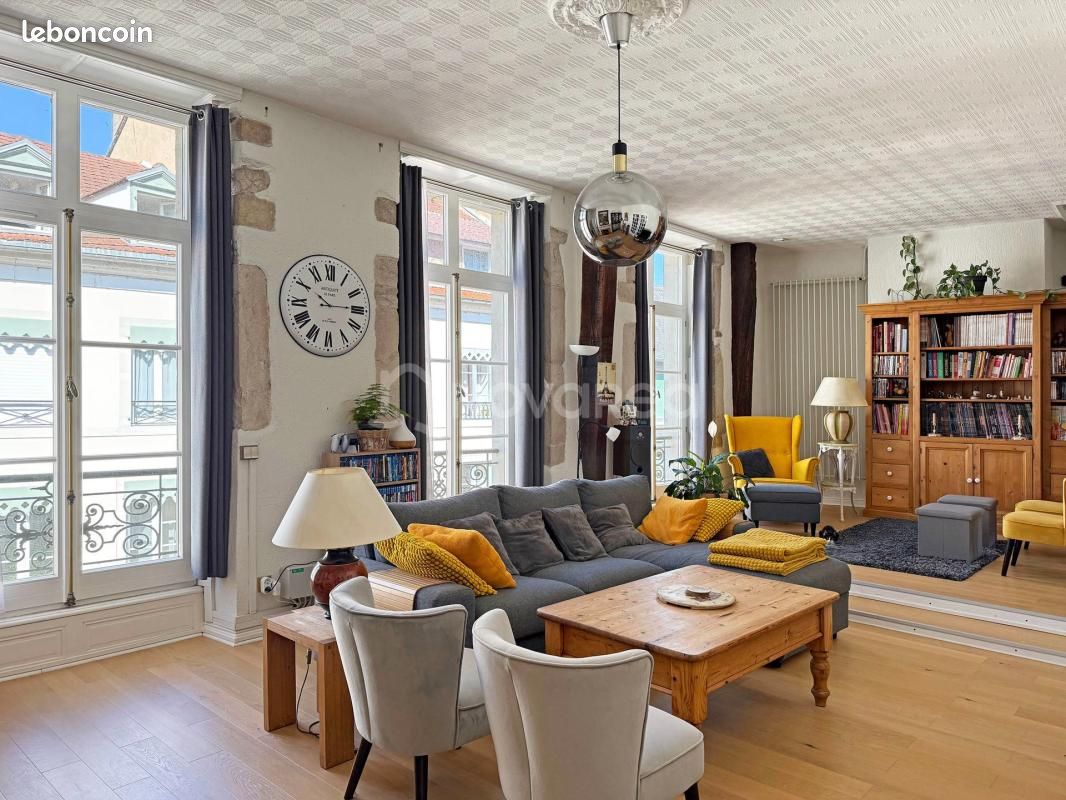 Appartement 6 pièces 189 m² · à Pau · 189 m² · 395 000 €