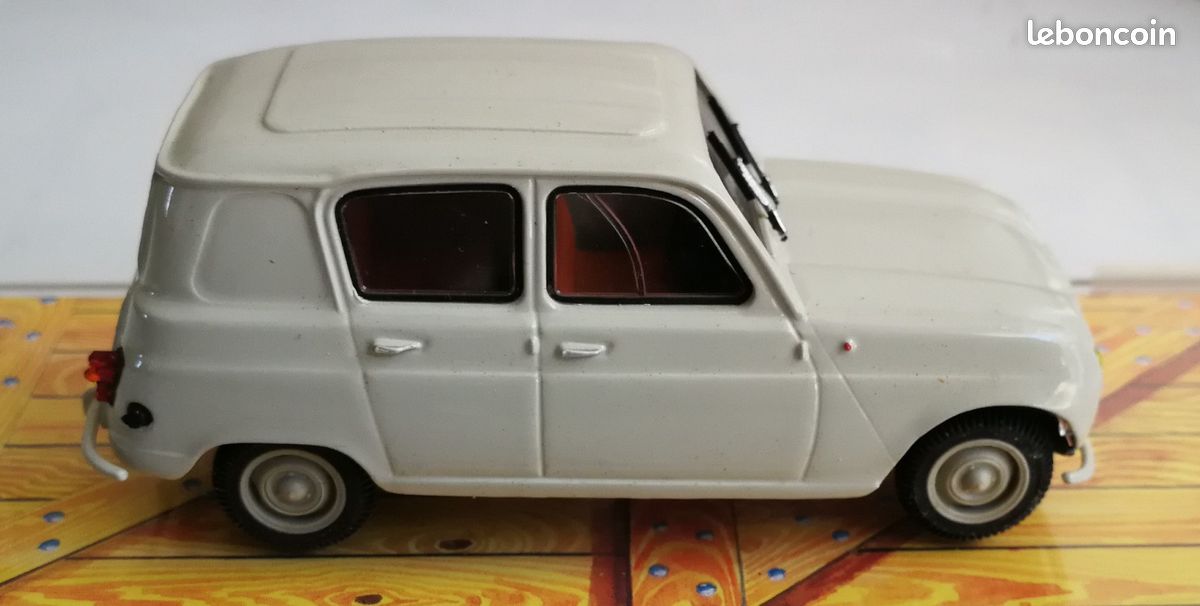 Norev 1/43 Renault 3 1961 - Modèle Réduit Série Limitée - Occasion