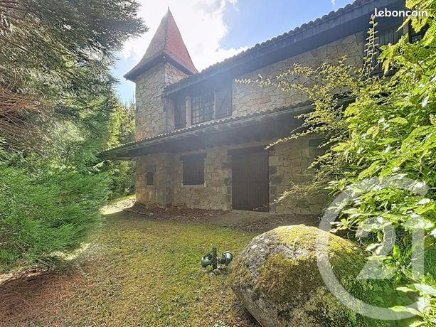 Propriété 8 pièces 300 m²