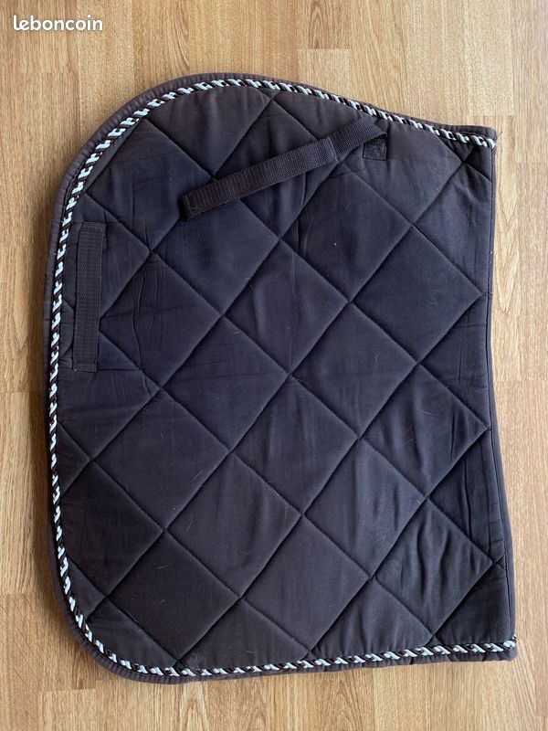 Tapis de selle marron (image 1)