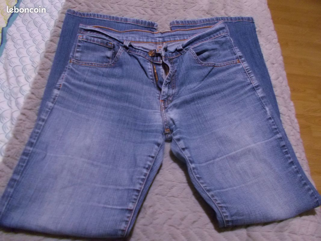 Jean LEVI'S W30 L32 T40 port inclus 12 (image 3)