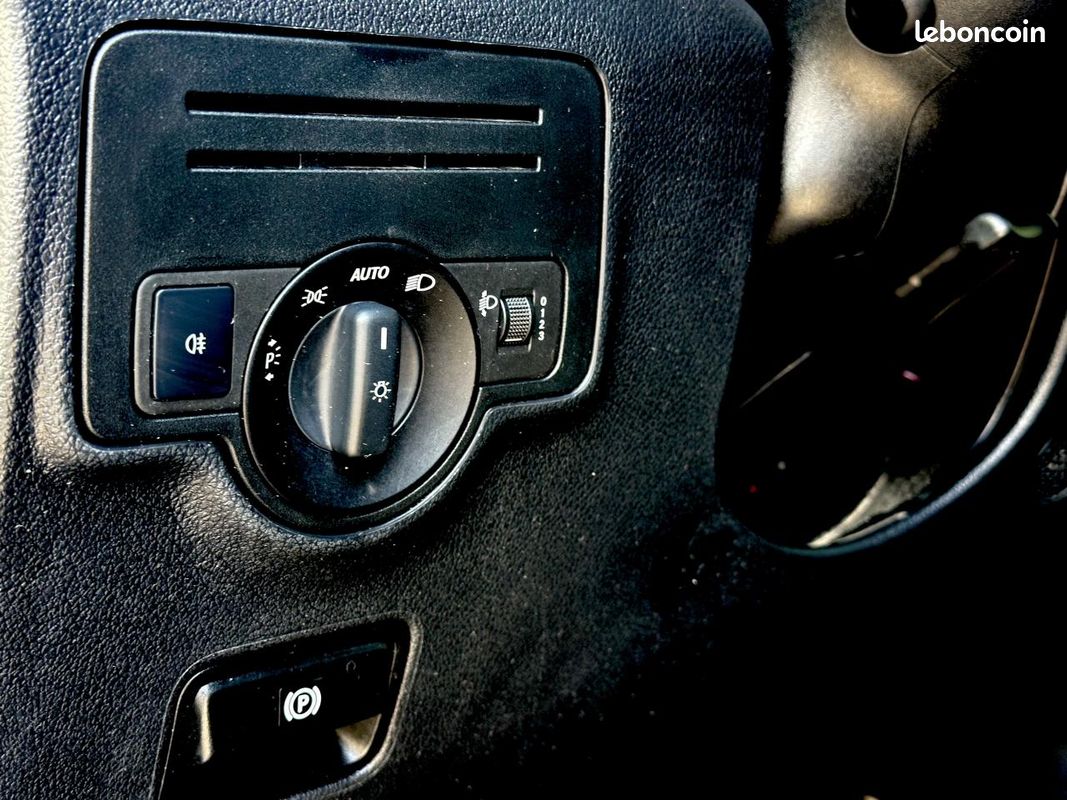 Mercedes-benz vito fourgon iii fourgon tole 116 cdi long pro prix ttc (image 18)