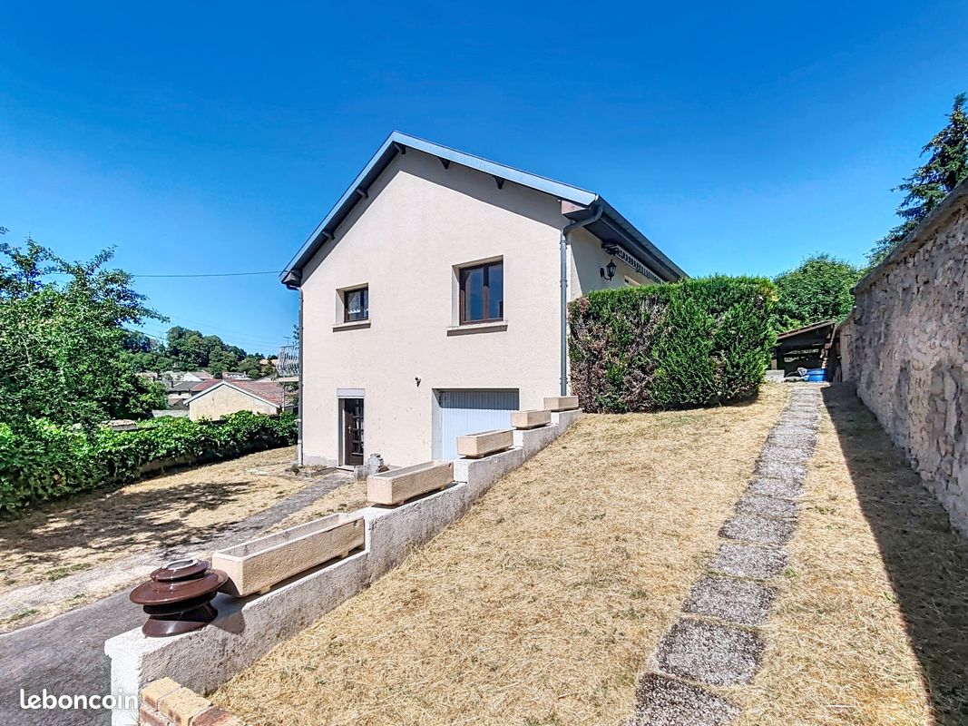 Maison 6 pièces 155 m² · à Saint-Mihiel · 155 m² · 160 000 €