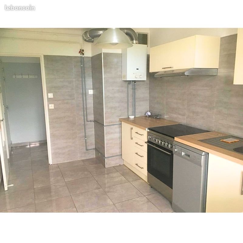 Location T4 Perpignan- Vue degagé Canigou