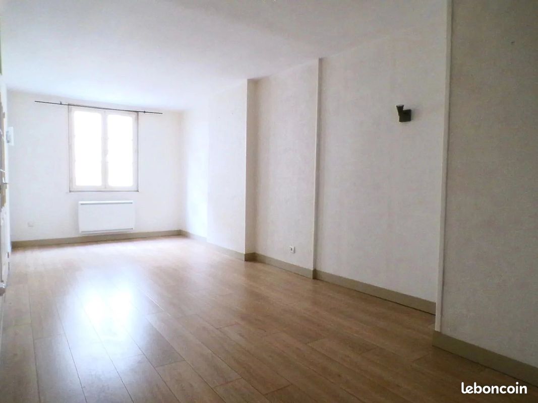 Appartement 3 pièces 63 m² · à La Rochelle · 63 m² · 860 €