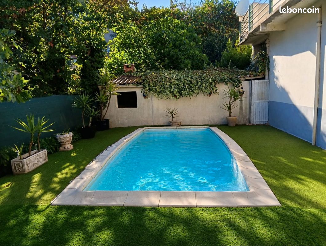 Maison 6 pièces 135 m² · à Saint-Thibéry · 135 m² · 274 000 €