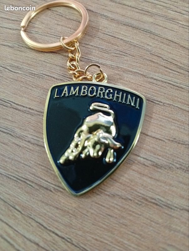 Porte-clés Lamborghini Squadra Corse – Caoutchouc Noir – SpeedGear – Neuf