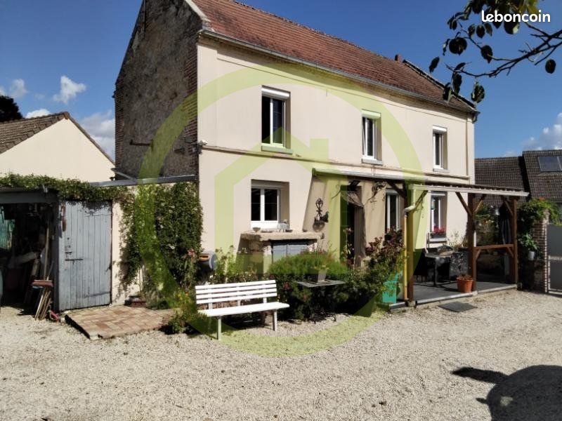 Maison 5 pièces 139 m² · à Cernoy · 139 m² · 249 000 €