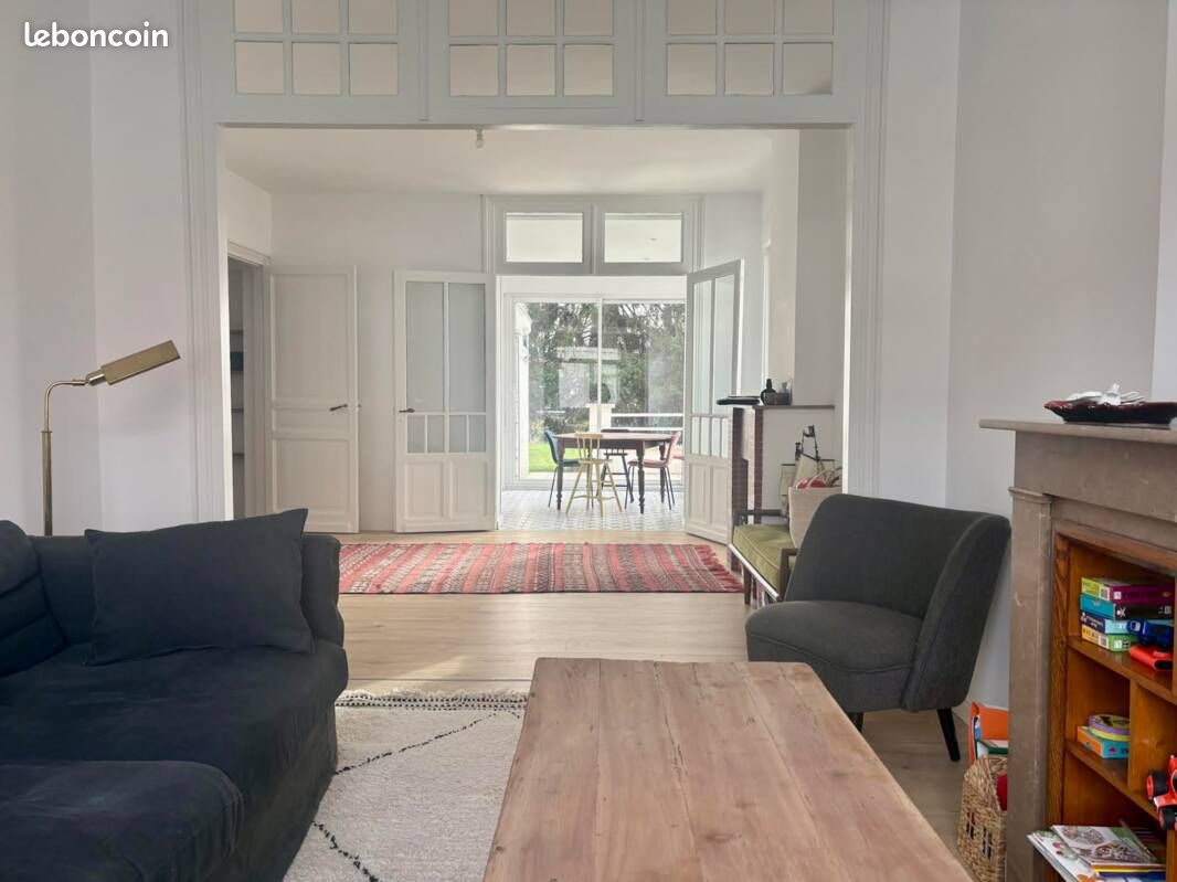 Maison 5 pièces 112 m² · à Anstaing · 112 m² · 459 000 €
