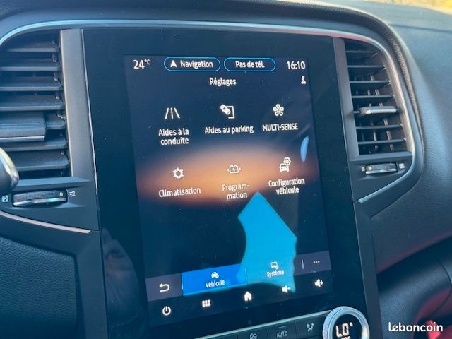 Renault MEGANE IV ESTATE 1.6 E-TECH PLUG-IN 160CH INTENS (image 17)