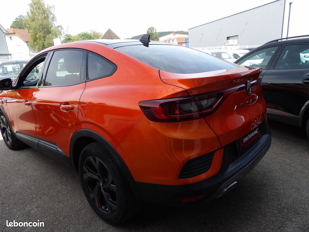 Renault ARKANA 1.3 TCE 140CH FAP RS LINE EDC -21B (image 10)