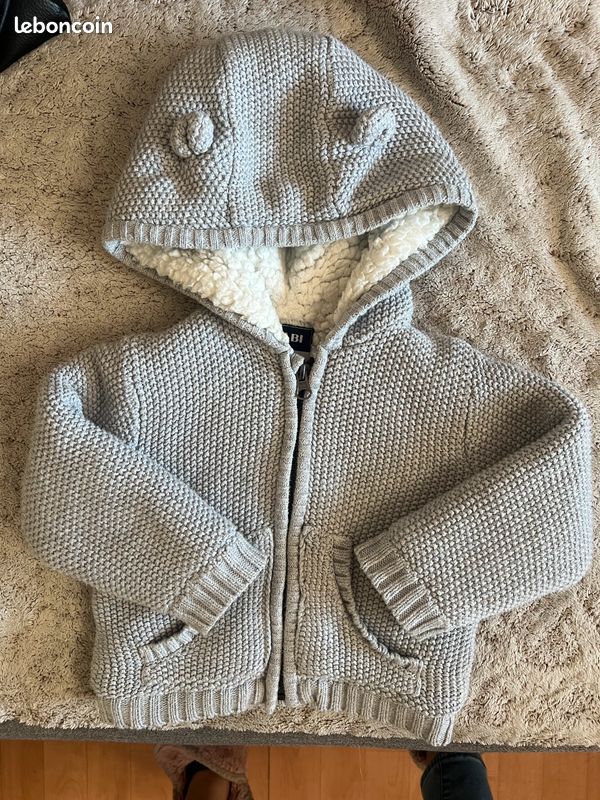 Gilet chaud gris (image 1)