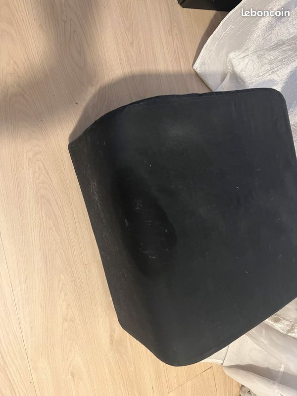 Pouf IKEA (image 1)