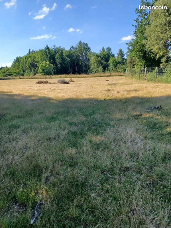 Terrain viabilisé · à Fontiers-Cabardès · 95 000 €