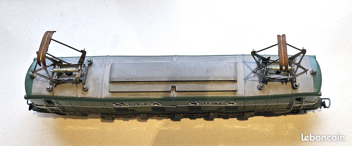 JOUEF LOCOMOTIVE ÉLECTRIQUE 2D2 9120 en HO référence 8592 EUR 56,50