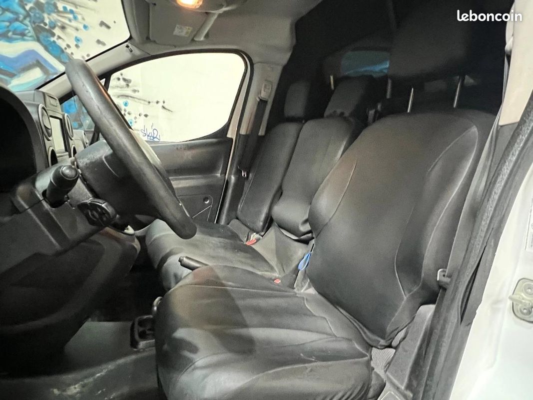 Peugeot Partner Vu 1.6 BLUE HDI 100 CV TVA RECUPERABLE 6658E (image 14)