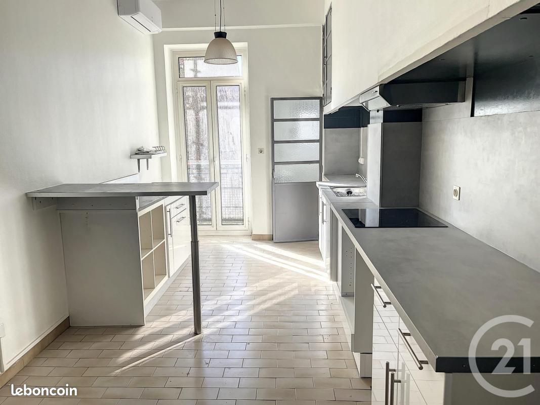 Appartement 3 pièces 99 m² · à Béziers · 99 m² · 724 €/mois