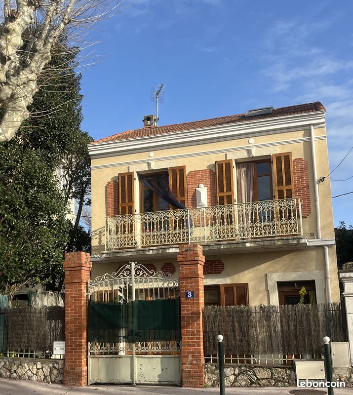 Maison 4 pièces 104 m² · à Hyères · 104 m² · 529 000 €