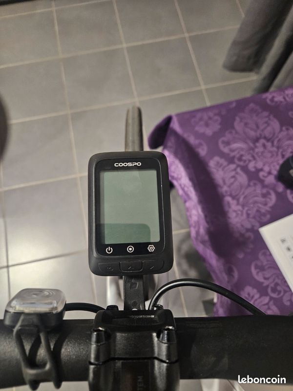 Ordinateur De Vélo COOSPO BC107 - 2,4 Pouces - Noir - IP67 - Neuf (Packaging Défaut)