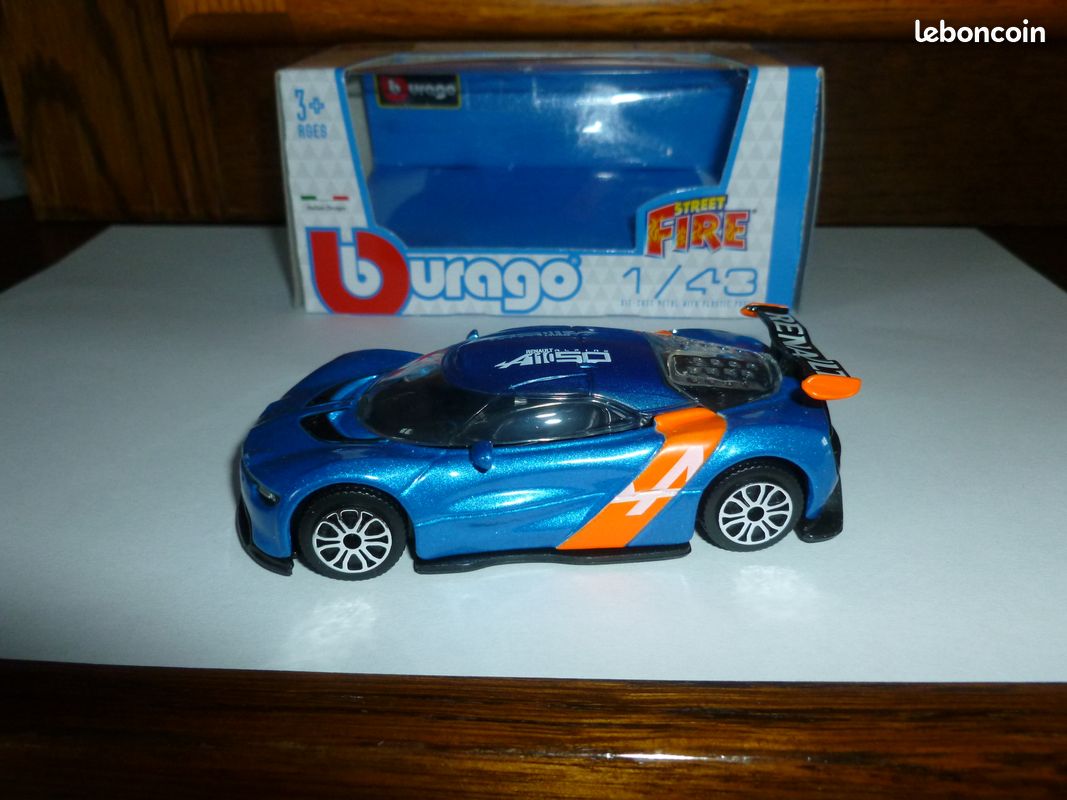 1/43 burago renault alpine A 110-50 (image 1)
