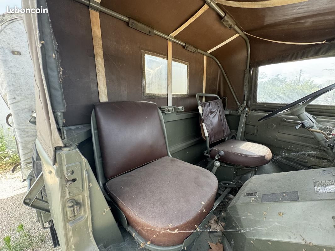 Renault Goélette 4X4 CAMION MILITAIRE BACHÉ (image 12)