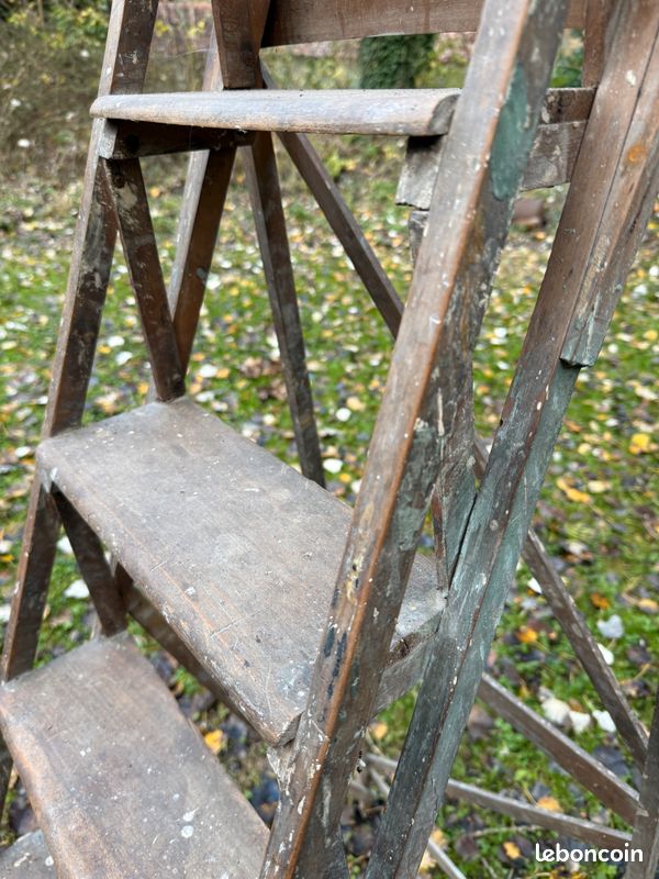 Ancien escabaut de peintre en bois (image 3)