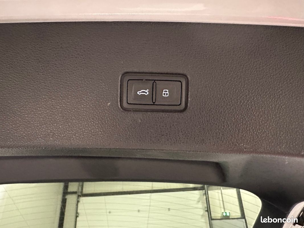 AUDI Q8 50 TDI Tiptronic 8 Quattro S line (image 18)