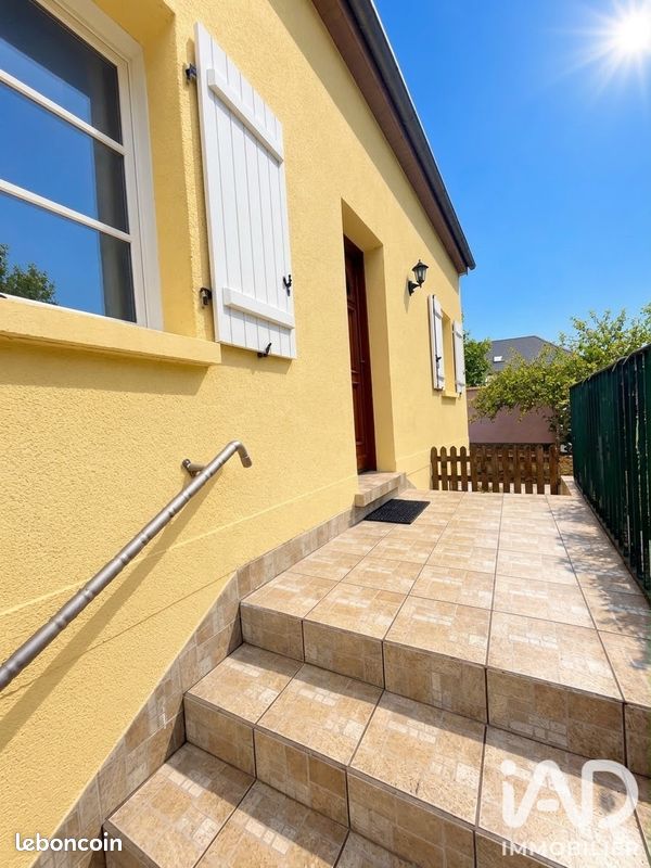 Maison 8 pièces 114 m² · à Creil · 114 m² · 333 000 €