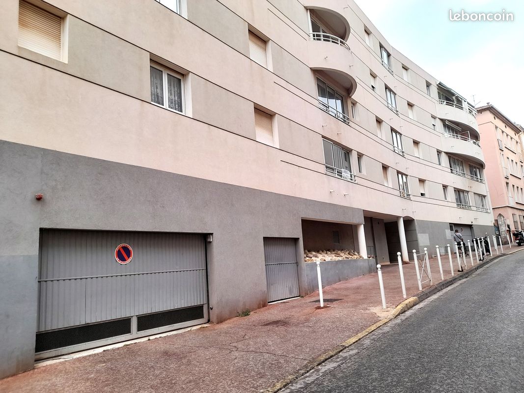 Appartement 2 pièces 46 m² · à Toulon · 46 m² · 155 000 €