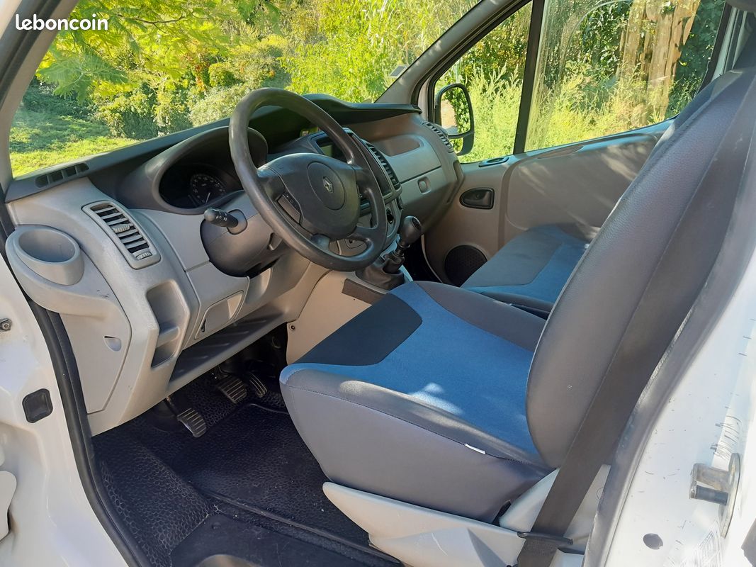 Renault Trafic Aménagé 6 places 6 Couchages (image 4)