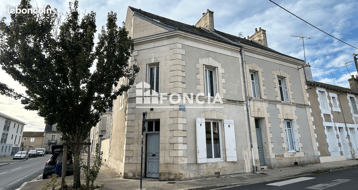 Maison 4 pièces 139 m² · à Poitiers · 139 m² · 246 750 €