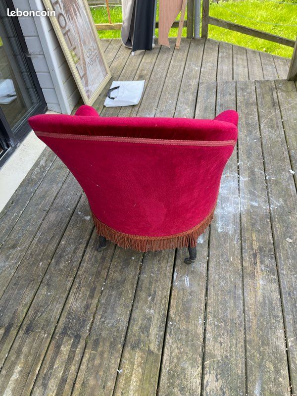 Fauteuil crapeau à rénover (image 3)