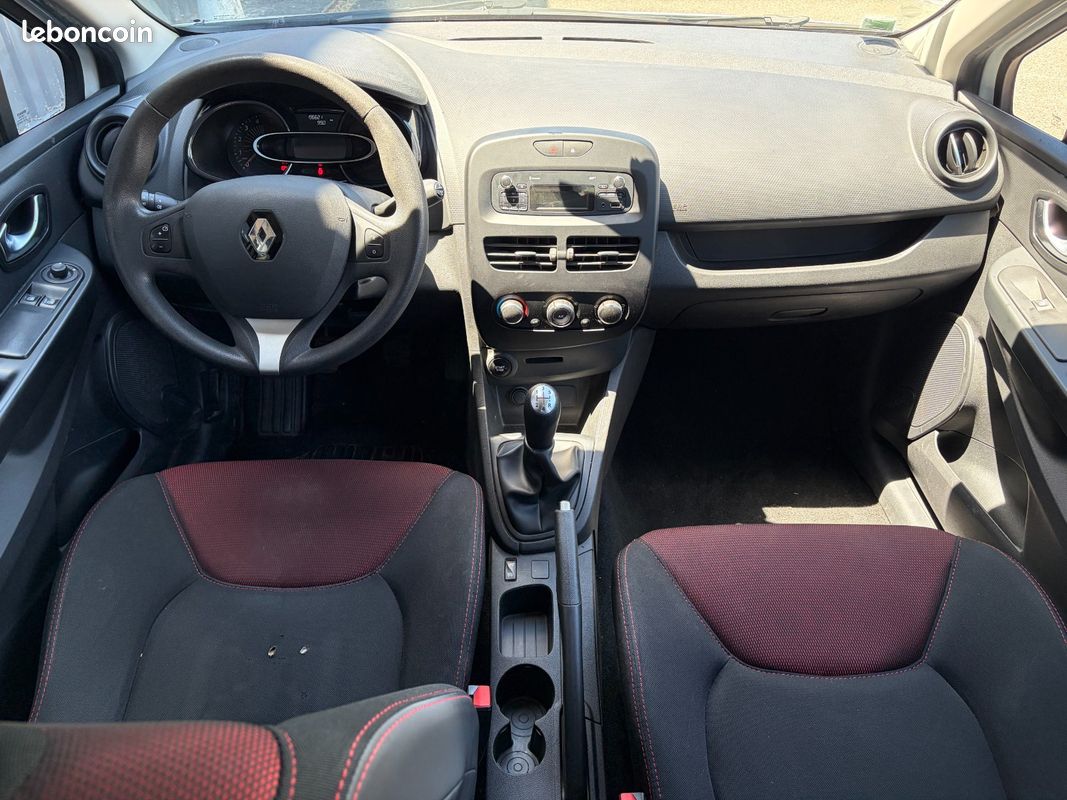 RENAULT CLIO IV SOCIETE 1.5 dCi 75 CV ENERGY + CLIMATISATION + BLUETOOTH + RÉGULATEUR ET LIMITEUR DE VITESSE (image 9)