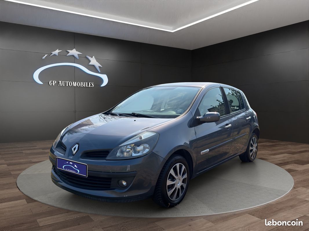 Renault Clio 1.2 (image 1)