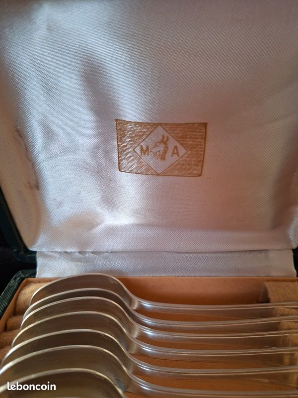 Coffret 12 cuillères à café Christofle Modèle Tosca Alfenide (image 2)