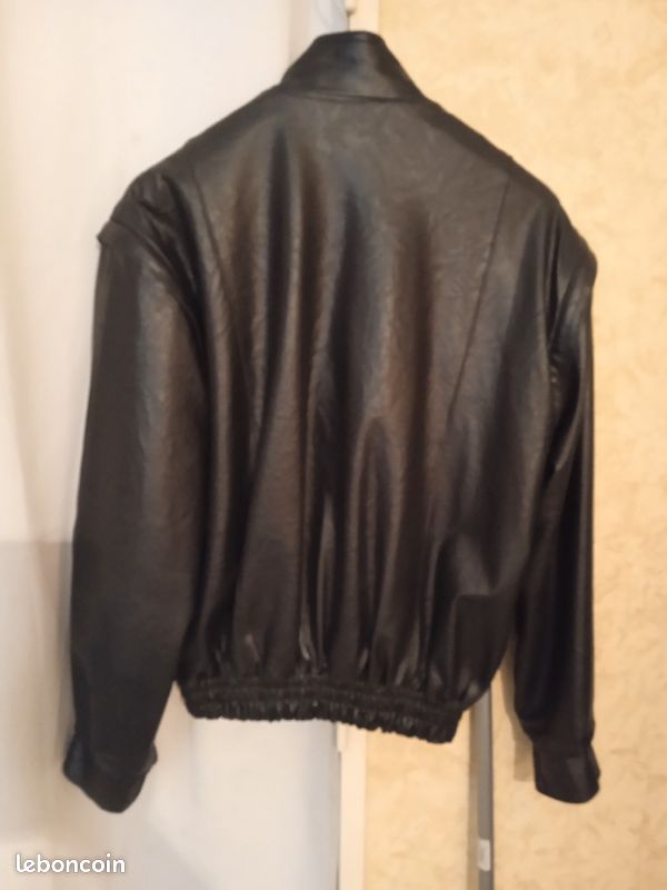 Blouson cuir vintage noir Pervin de chez Carmen fabrication italienne (image 2)