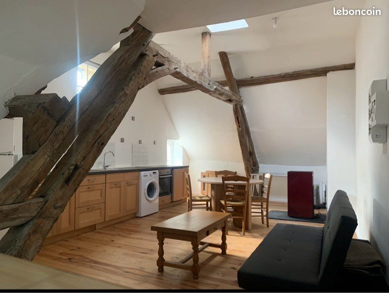 Appartement 2 pièces 54 m² · à Villeneuve-sur-Yonne · 54 m² · 450 €