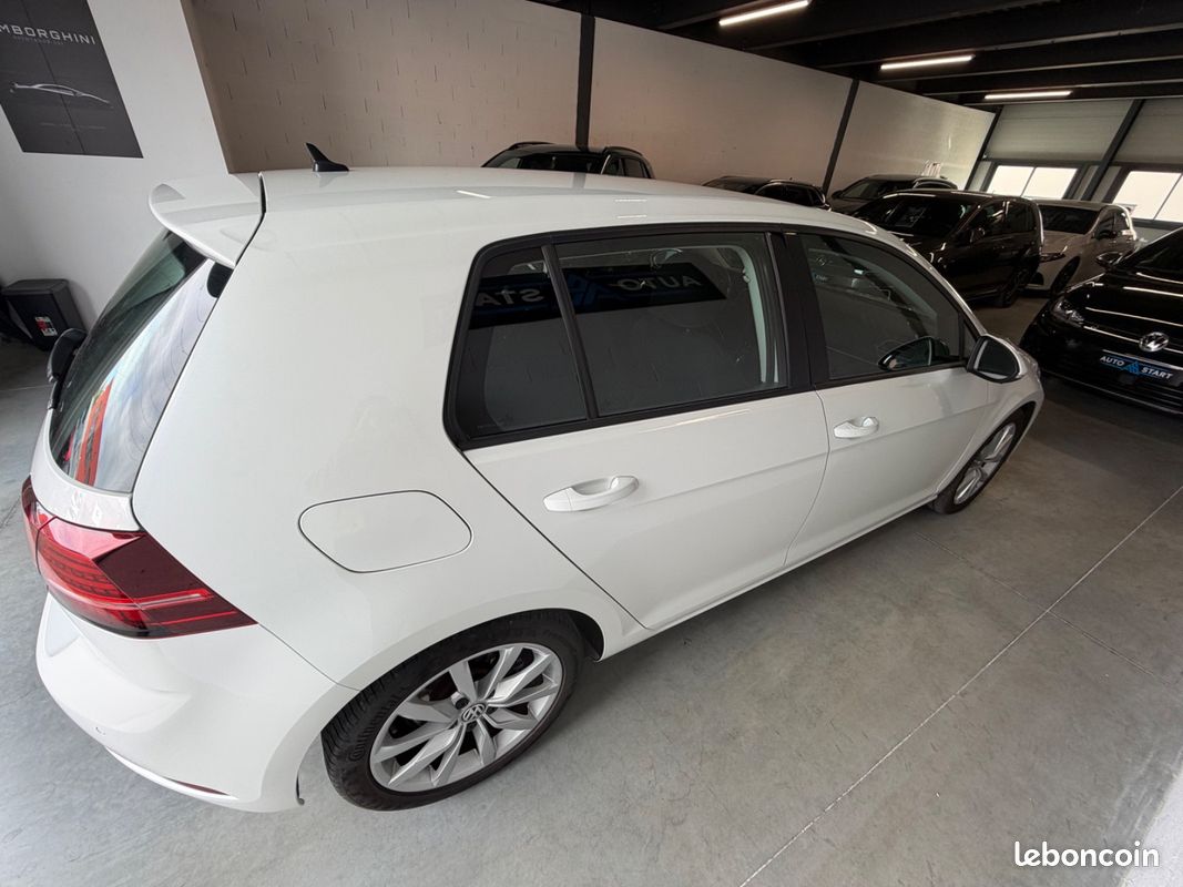 Volkswagen Golf VII Berline Carat BMT DSG CAMERA/CARPLAY/RADARS AV&ARR/ACCÈS ET DÉMARRAGE SANS CLÉ (image 6)