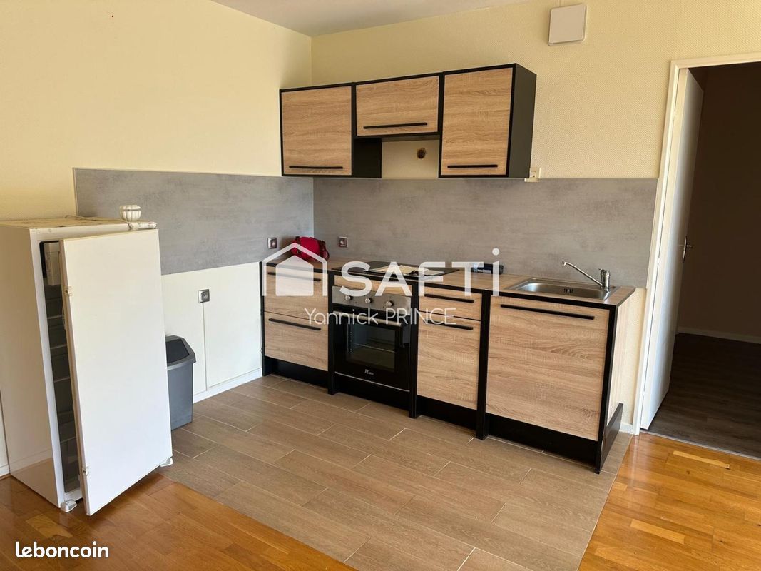 Appartement 2 pièces 50 m² · à Thorigny-sur-Oreuse · 50 m² · 60 000 €