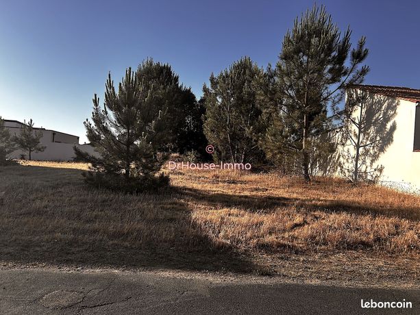 Terrain 800 m² la tranche sur mer