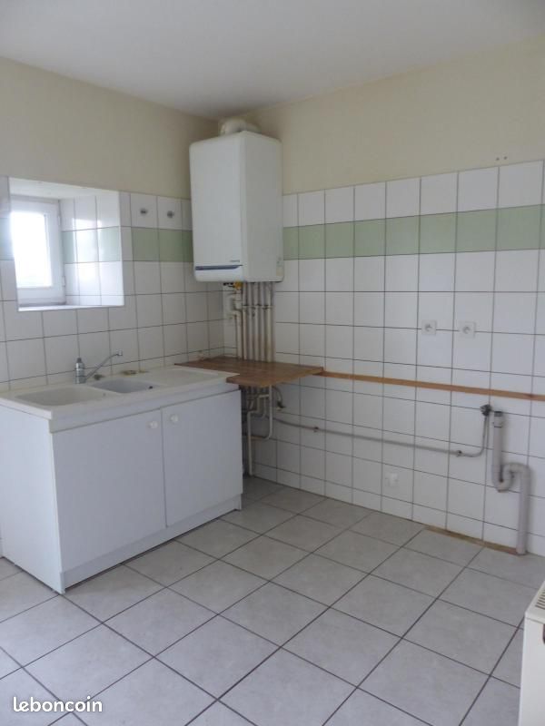 Maison 4 pièces 85 m² - Camps-Saint-Mathurin-Léobazel 19430 (image principale 5)