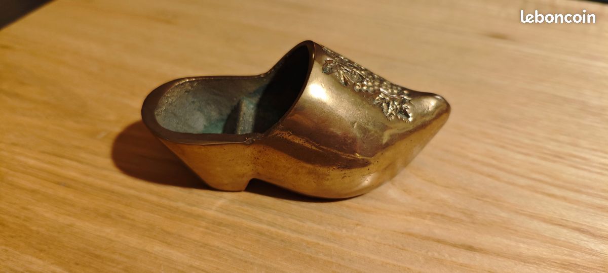 Petit sabot en bronze Thème de la Vigne (image 3)