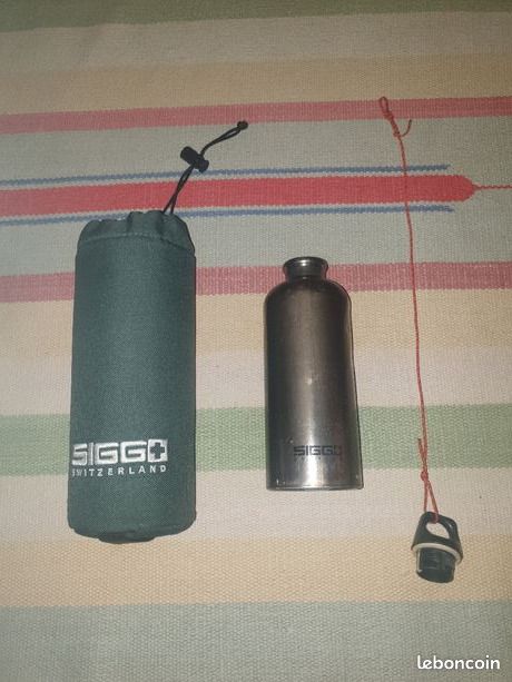 Gourde Sigg 0,65 litre état correct (image 1)
